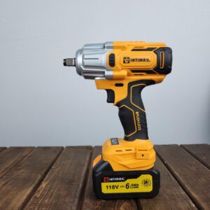 بکس شارژی صنعتی اینتیمکس مدل 0931 موتور براشلس 118 ولت